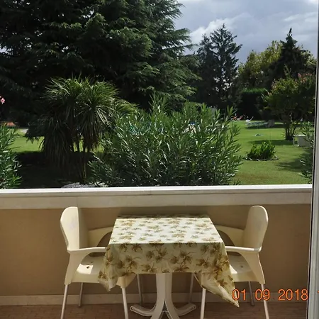 Casa Al 2 Lugana Medio Apartment *